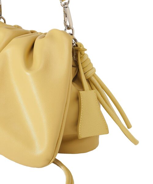 Green Parks(グリーンパークス)の「パテッドドロストショルダーバッグ(ショルダーバッグ・レディース・イエロー/ブラック/アイボリー/グリーン・FREE)」の20枚目の写真