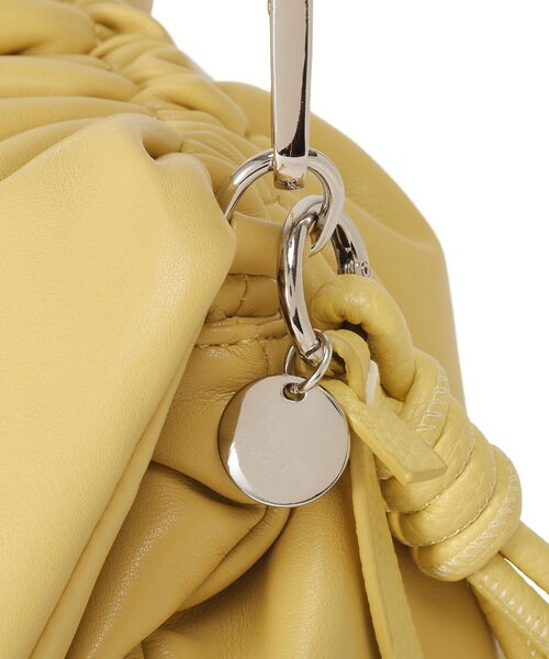 Green Parks(グリーンパークス)の「パテッドドロストショルダーバッグ(ショルダーバッグ・レディース・イエロー/ブラック/アイボリー/グリーン・FREE)」の17枚目の写真