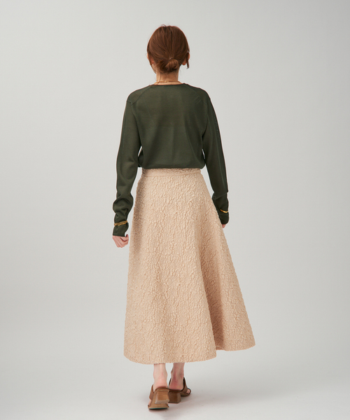 VERMEIL par iena（ヴェルメイユパーイエナ）の「シルク MIX クルーネックカーディガン（カーディガン/ボレロ・レディース・ベージュ/カーキ・FREE）」の17枚目の写真