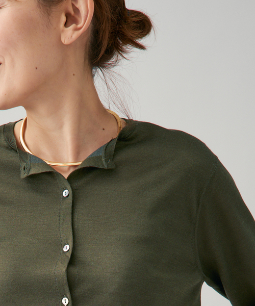 VERMEIL par iena（ヴェルメイユパーイエナ）の「シルク MIX クルーネックカーディガン（カーディガン/ボレロ・レディース・ベージュ/カーキ・FREE）」の20枚目の写真