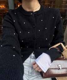 lawgy（ラウジー）の「pearl like simple silhouette cardigan / パールライクシンプルシルエットカーディガン（カーディガン/ボレロ）」