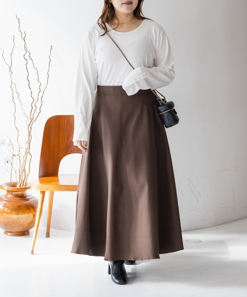 CLETTE(クレット)の「CLETTEオリジナルフレアロングスカート(スカート・レディース・ライトベージュ/ブラウン/ブラック・LL/3L/4L)」の9枚目の写真