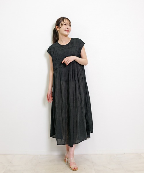 Belta attrice(ベルタアトリーチェ)の「リゾート インドコットンボイルプリーツロングワンピース/袖なし(ワンピース・レディース・ブラック/ブルー/ホワイト・FREE)」の14枚目の写真
