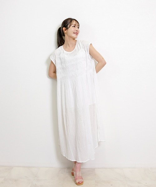 Belta attrice(ベルタアトリーチェ)の「リゾート インドコットンボイルプリーツロングワンピース/袖なし(ワンピース・レディース・ブラック/ブルー/ホワイト・FREE)」の5枚目の写真