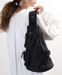 crossi（クロッシー）の「デニム マルチポケット ボディバッグ（ボディバッグ/ウエストポーチ）」