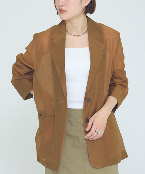 NOMINE（ノミネ）の「【NOMINE】バックスリット シルキー シアー ジャケット（テーラードジャケット・レディース・キャメル/ブラック・フリー）」の2枚目の写真