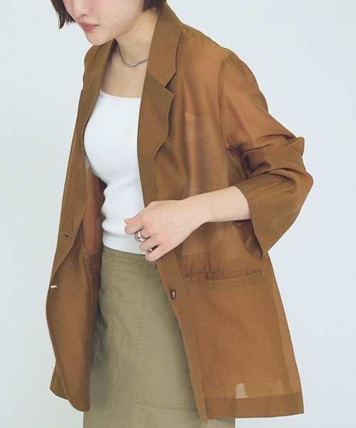 NOMINE（ノミネ）の「【NOMINE】バックスリット シルキー シアー ジャケット（テーラードジャケット・レディース・キャメル/ブラック・フリー）」の14枚目の写真