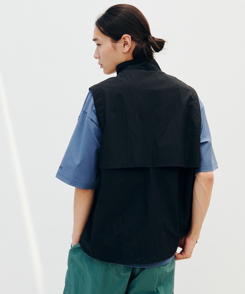 KELTY(ケルティ)の「KELTY PACKABLE COMPACT VEST(その他アウター・メンズ・ブラック/カーキ・M/L/XL)」の9枚目の写真