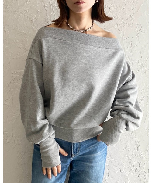 She's Closet(シーズクローゼット)の「長袖 ワンショルダー オフショルダー 指穴サムホール スウェット トップス(スウェット・レディース・スミクロ/杢グレー/アイボリー/ブラック・FREE)」の4枚目の写真