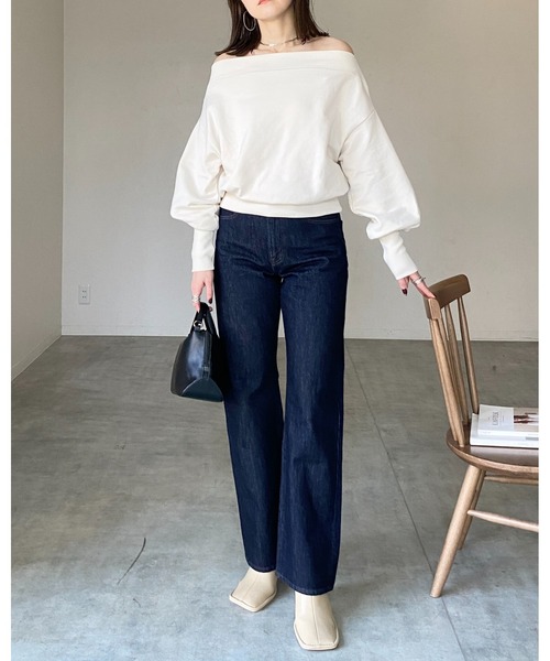 She's Closet(シーズクローゼット)の「長袖 ワンショルダー オフショルダー 指穴サムホール スウェット トップス(スウェット・レディース・スミクロ/杢グレー/アイボリー/ブラック・FREE)」の10枚目の写真