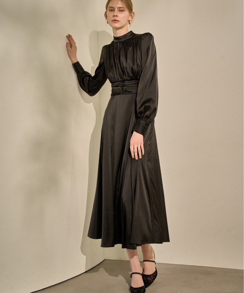 Satin Stand-Neck Long Dress スタンドカラーサテンロングドレス