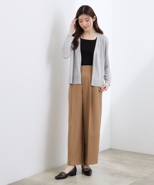 grove（グローブ）の「【接触冷感／UVカットetc】ベーシックショートカーディガン（カーディガン/ボレロ・レディース・ライトグレー/ブラック/オフホワイト/ナチュラル/ブルー・02/00/04/05）」の20枚目の写真