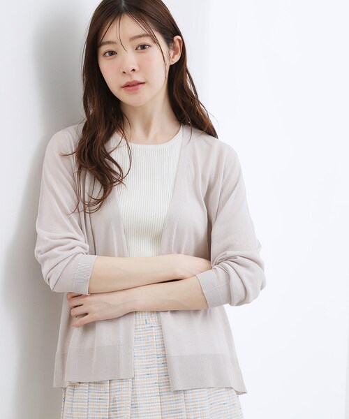 grove（グローブ）の「高評価！【接触冷感／UVカットetc】ベーシックショートカーディガン（カーディガン/ボレロ・レディース・ライトグレー/ブラック/オフホワイト/ナチュラル/ブルー・02/00/04/05）」の15枚目の写真