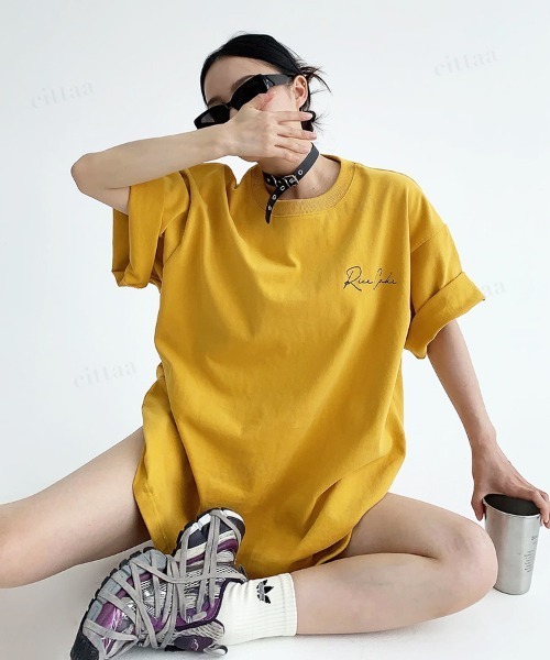 Dalfwin(ダールフィン)の「韓国ファッション RICECAKEフェイクレザーラベル付き筆記体ロゴ半袖Tシャツ(Tシャツ/カットソー・レディース・ホワイト/グレー/イエロー・FREE)」の12枚目の写真