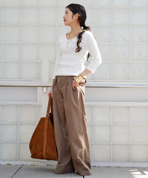 AP STUDIO（エーピーストゥディオ）の「リブUネックプルオーバー（Tシャツ/カットソー・レディース・ブラック/ホワイト・FREE）」の10枚目の写真