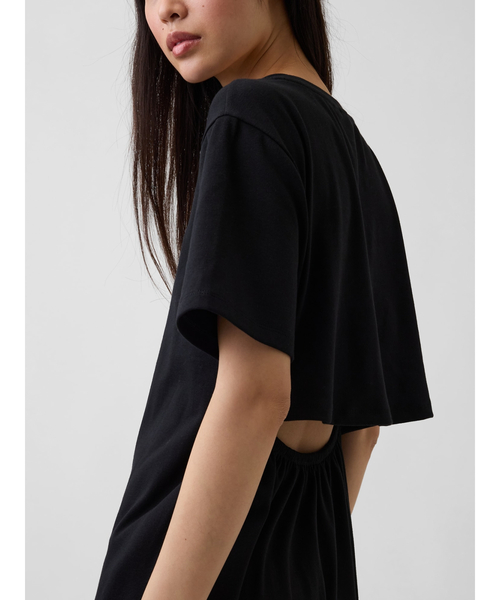 GAP(ギャップ)の「リラックスフィット GAPロゴ カットアウトTシャツ ミディワンピース(ワンピース・レディース・ブラウン/ブラック・XXS/L/M/S/XS)」の7枚目の写真