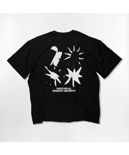 NOTUSUAL(ノットユージュアル)の「グランジシンボル オーバーサイズ 半袖Tシャツ 4カラー(Tシャツ/カットソー・レディース・ネイビー/ホワイト/ホワイト×グレー/ブラック・SMALL/MEDIUM/LARGE/X-LARGE)」の4枚目の写真