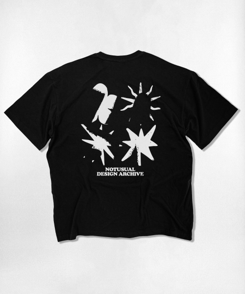 NOTUSUAL(ノットユージュアル)の「グランジシンボル オーバーサイズ 半袖Tシャツ 4カラー(Tシャツ/カットソー・レディース・ネイビー/ホワイト/ホワイト×グレー/ブラック・SMALL/MEDIUM/LARGE/X-LARGE)」の10枚目の写真