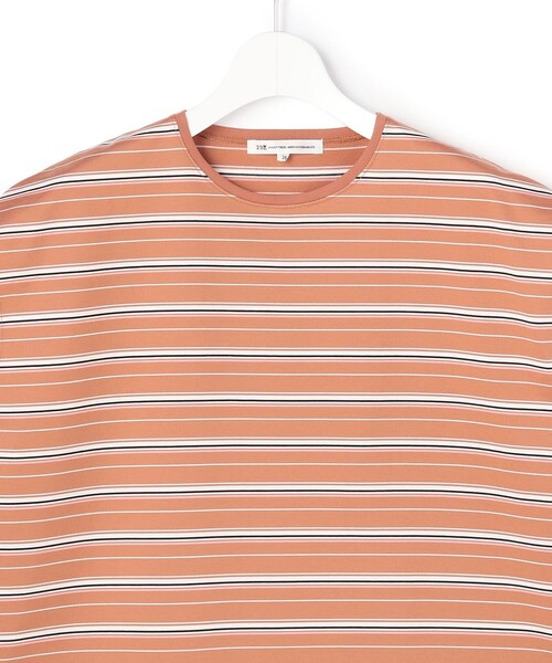 23区（ニジュウサンク）の「マルチボーダー フレンチスリーブ カットソー（Tシャツ/カットソー・レディース・ダークブラウン系5/黄土色系5・38）」の14枚目の写真