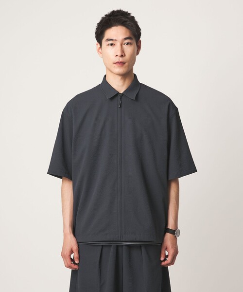 green label relaxing(グリーンレーベルリラクシング)の「【WEB限定】<GLR or>ジップ ショートスリーブ 半袖 シャツ -吸水速乾-(シャツ/ブラウス・メンズ・ダークグレー/ブラック/ダークブラウン・L/S/M)」の12枚目の写真