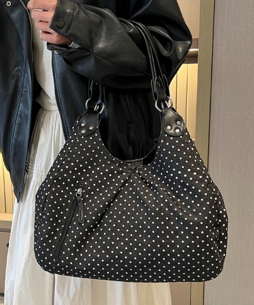 Teem Store(チームストア)の「ドット柄 ワンハンドルギャザーデニムバッグ(ショルダーバッグ・レディース・ブラック・F)」の5枚目の写真