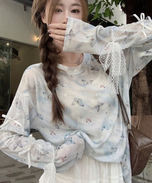 Ritzy(リッツィー)の「星柄&バタフライ柄プリントレーススリーブシアートップス(Tシャツ/カットソー・レディース・ホワイト/ブルー・FREE)」の12枚目の写真
