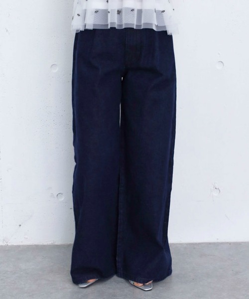 archives(アルシーヴ)の「バックレースアップタックワイドデニム(デニムパンツ・レディース・ネイビー/ブルー・MEDIUM/SMALL)」の15枚目の写真