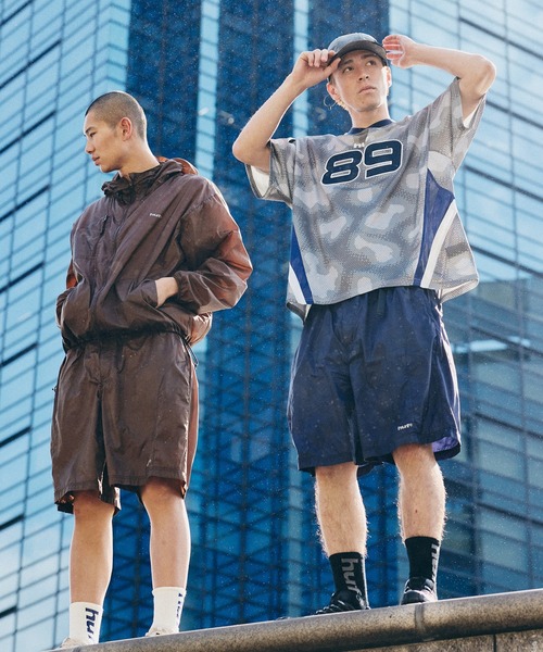 HUF(ハフ)の「CROSS CONDITIONS UL NYLON JACKET(ブルゾン・メンズ・カモフラージュ/ネイビー/ブラウン・XL/L/M/S)」の15枚目の写真