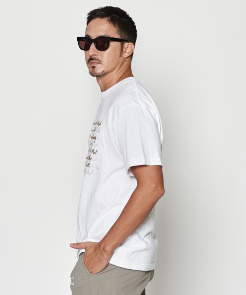 ACANTHUS(アカンサス)の「ACANTHUS:muta Foil Print Wave Logo T(Tシャツ/カットソー・メンズ・ネイビー/ブラック/ホワイト・L/M)」の15枚目の写真