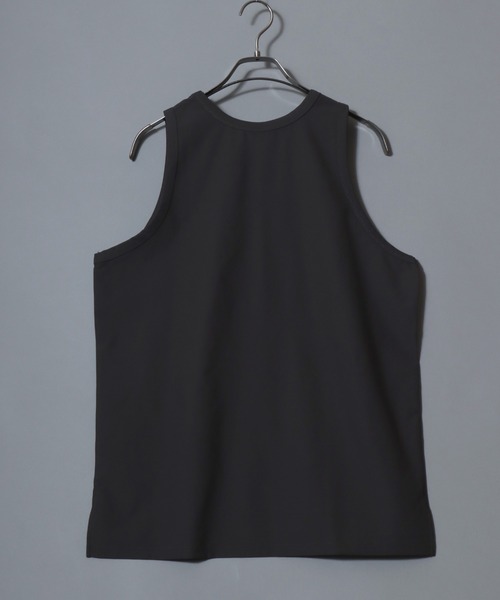 ANPAS(アンパス)の「Lightweight Waffle-Knit Tank Top / 軽量ワッフルタンクトップ メンズ インナー 無地 ノースリーブ(タンクトップ・メンズ・ホワイト/チャコールグレー/グレイッシュベージュ・L/M)」の20枚目の写真