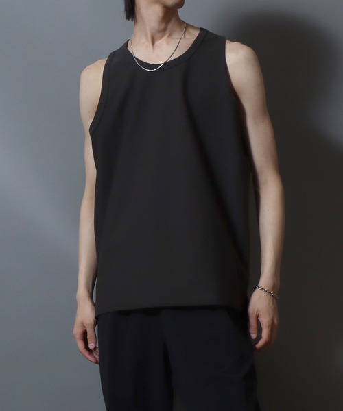 ANPAS(アンパス)の「Lightweight Waffle-Knit Tank Top / 軽量ワッフルタンクトップ メンズ インナー 無地 ノースリーブ(タンクトップ・メンズ・ホワイト/チャコールグレー/グレイッシュベージュ・L/M)」の22枚目の写真