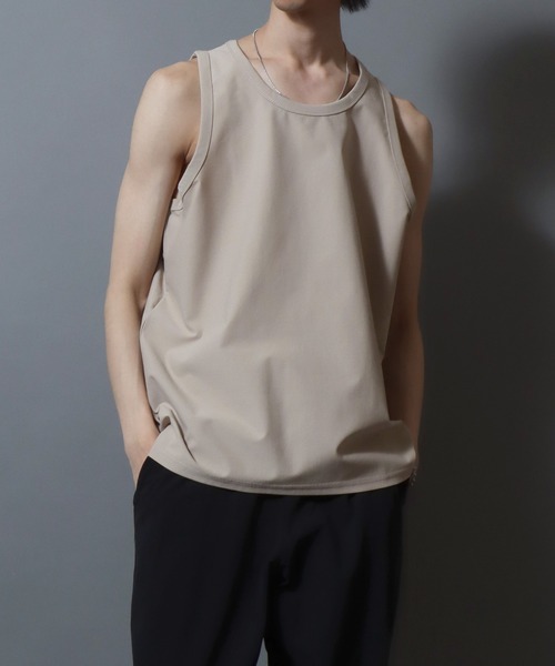 ANPAS(アンパス)の「Lightweight Waffle-Knit Tank Top / 軽量ワッフルタンクトップ メンズ インナー 無地 ノースリーブ(タンクトップ・メンズ・ホワイト/チャコールグレー/グレイッシュベージュ・L/M)」の14枚目の写真