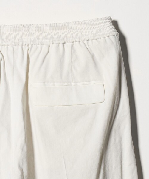 UNITED ARROWS(ユナイテッドアローズ)の「NALYA リラックス ワイドパンツ OFF WHITE ‐ウォッシャブル‐(スラックス・レディース・オフホワイト・36/38)」の11枚目の写真