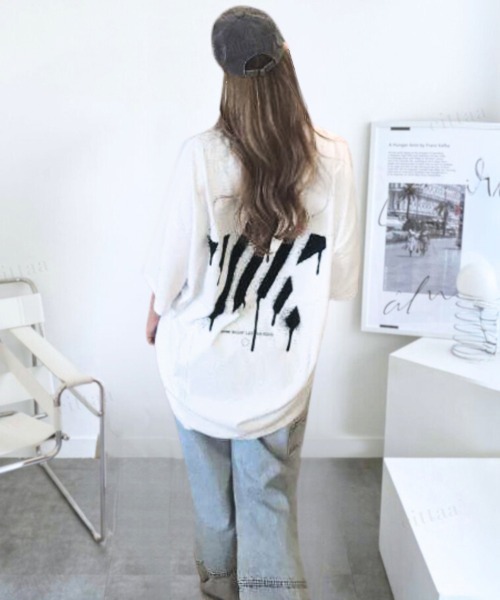 Dalfwin(ダールフィン)の「韓国ファッション BRIGHTスプレープリント半袖Tシャツ(Tシャツ/カットソー・レディース・ホワイト/ブラック・FREE)」の8枚目の写真