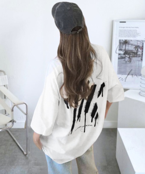 Dalfwin(ダールフィン)の「韓国ファッション BRIGHTスプレープリント半袖Tシャツ(Tシャツ/カットソー・レディース・ホワイト/ブラック・FREE)」の5枚目の写真
