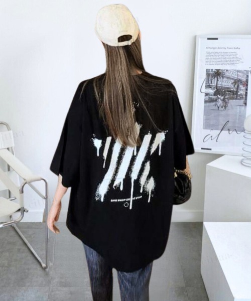Dalfwin(ダールフィン)の「韓国ファッション BRIGHTスプレープリント半袖Tシャツ(Tシャツ/カットソー・レディース・ホワイト/ブラック・FREE)」の16枚目の写真