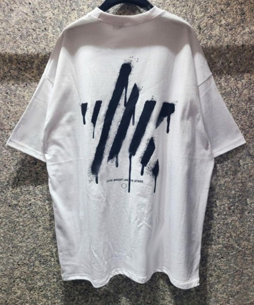Dalfwin(ダールフィン)の「韓国ファッション BRIGHTスプレープリント半袖Tシャツ(Tシャツ/カットソー・レディース・ホワイト/ブラック・FREE)」の12枚目の写真