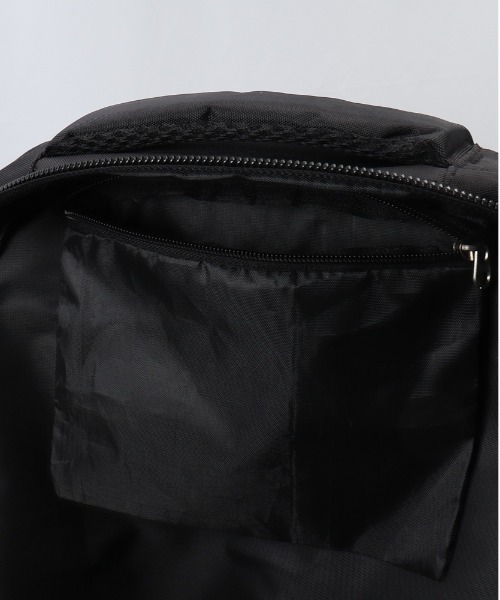 BACKYARD FAMILY(バックヤードファミリー)の「バックパック 大容量 キャンプ リュック pmybagpack02(バックパック/リュック・メンズ・グレー/ブラック・FREE)」の12枚目の写真
