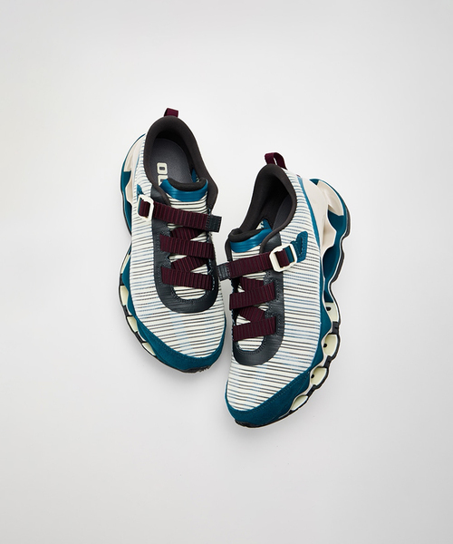 MIZUNO（ミズノ　）の「MIZUNO(ミズノ) WAVE PROPHECY Strap2（スニーカー・メンズ・アイボリー/チャコールグレー/グリーン・26.5cm/26cm/25.5cm/25cm/24.5cm/29cm/28.5cm/28cm/27.5cm/27cm）」の2枚目の写真