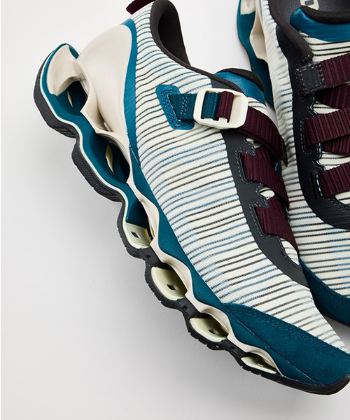 MIZUNO（ミズノ　）の「MIZUNO(ミズノ) WAVE PROPHECY Strap2（スニーカー・メンズ・アイボリー/チャコールグレー/グリーン・26.5cm/26cm/25.5cm/25cm/24.5cm/29cm/28.5cm/28cm/27.5cm/27cm）」の18枚目の写真