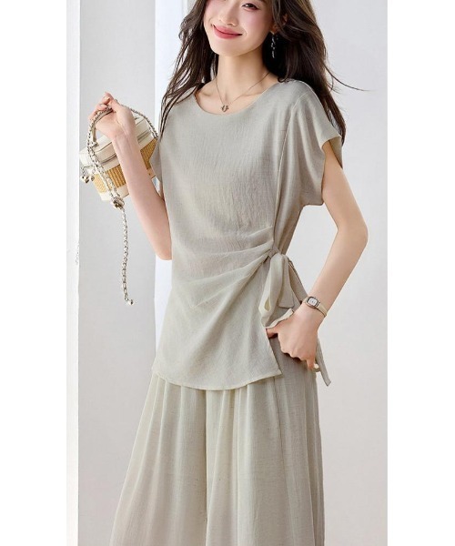 FAVORITO(ファヴォリート)の「トップスパンツリラックスセットアップ(セットアップ・レディース・ベージュ/ホワイト・M/XL/L)」の10枚目の写真