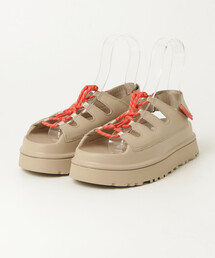 UGG/アグ W GOLDENGLOW TOGGLE[23.0cm～24.0cm展開]/ゴールデングロウトグル（サンダル）