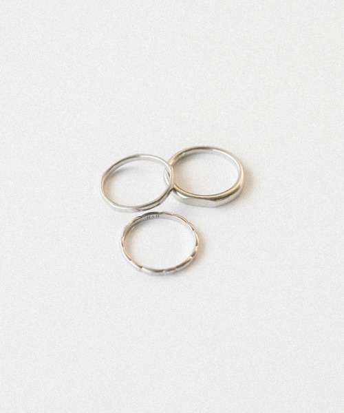 WYM LIDNM（ウィム バイ リドム）の「FINE STACK RINGS (3PCS)（リング・メンズ・シルバー・18号/16号）」の4枚目の写真