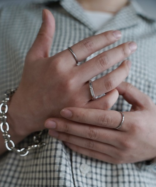 WYM LIDNM（ウィム バイ リドム）の「FINE STACK RINGS (3PCS)（リング・メンズ・シルバー・18号/16号）」の8枚目の写真