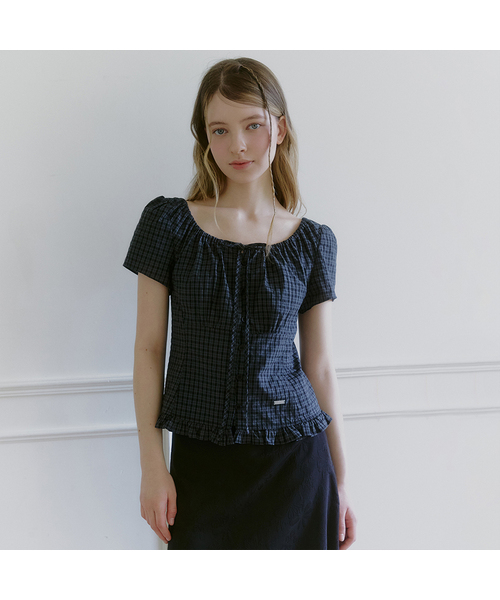 MICANE(ミケーネ)の「メローフリルブラウス(シャツ/ブラウス・レディース・アイボリー/ブラック・XX-LARGE/LARGE/MEDIUM/SMALL/X-LARGE)」の1枚目の写真