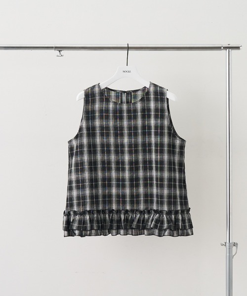 NOGLE(ノグル)の「【NOGLE/ノグル】チェックフリルトップス(その他トップス・レディース・ホワイト/ブラック/ブラウン・FREE)」の4枚目の写真