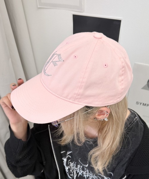 WEGO(ウィゴー)の「WEGO/ラインストーンロゴキャップ(キャップ・レディース・ブラック/その他1/ライトピンク/スミクロ・FREE)」の6枚目の写真