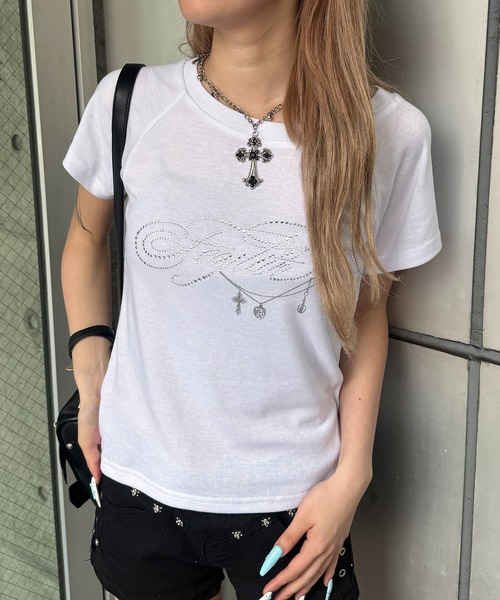 lilful(リルフル)の「ラインストーンロゴ チェーンプリント 半袖ラグランTシャツ(Tシャツ/カットソー・レディース・ホワイト/ブラック/グレー・F)」の19枚目の写真