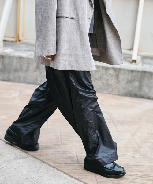 JIAN YE（ジェンイェ）の「GUAI MORPH PANTS（その他パンツ・メンズ・ブラック・LARGE/MEDIUM）」の22枚目の写真