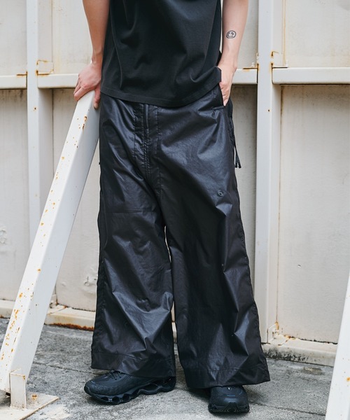 JIAN YE（ジェンイェ）の「GUAI MORPH PANTS（その他パンツ・メンズ・ブラック・LARGE/MEDIUM）」の16枚目の写真